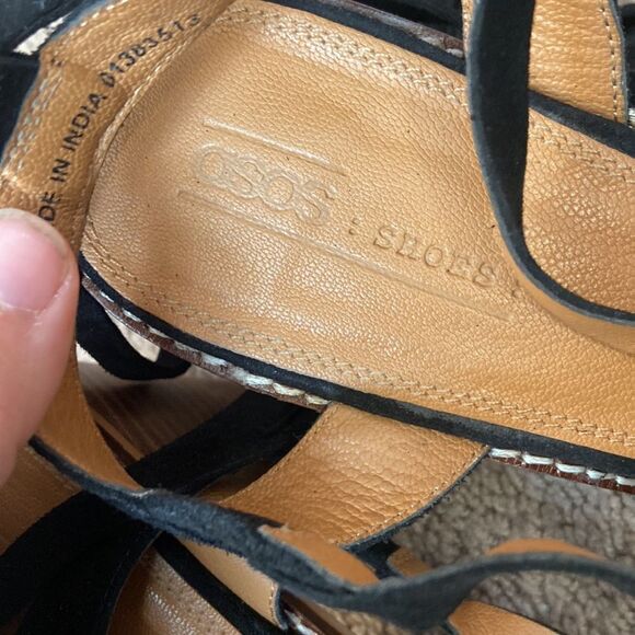 ASOS DESIGN Trivia suede tie leg heeled sandal - Picture 4 of 6